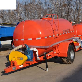 維護(hù)和保養(yǎng)水罐拖車時(shí)應(yīng)注意哪些方面？